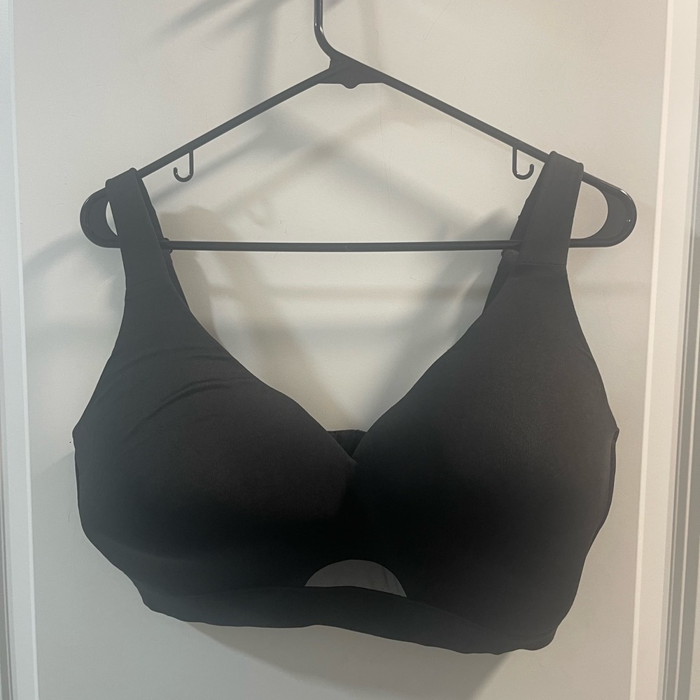 Cacique Black Seamless Wireless Comfort Bra